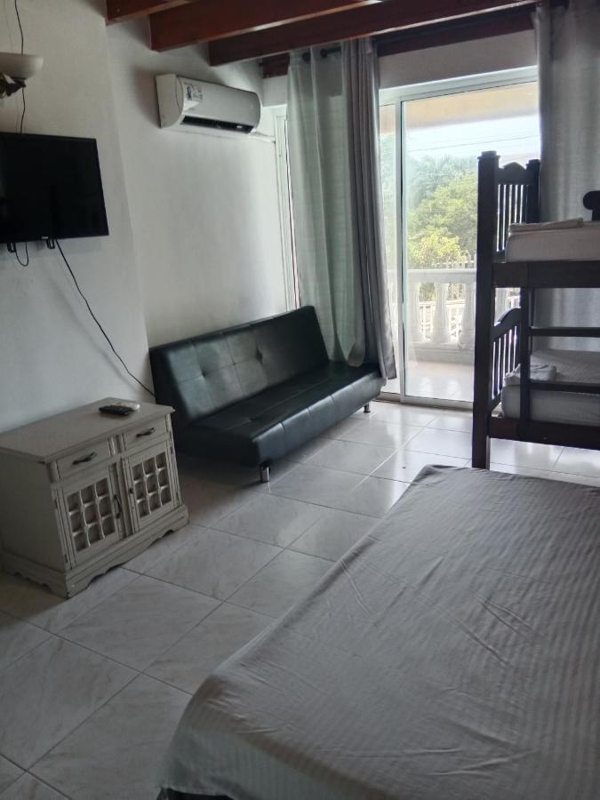 Habitaciones En Familia San Andres  Exterior photo