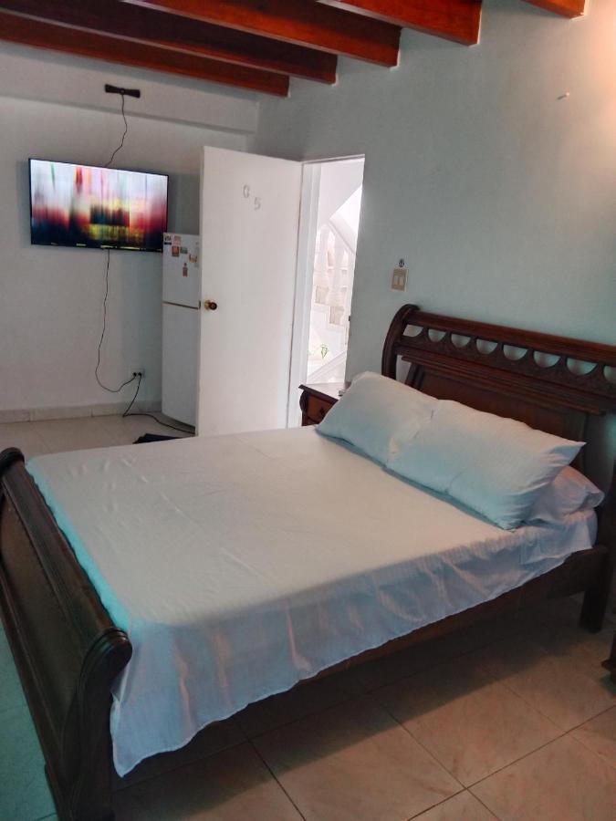 Habitaciones En Familia San Andres  Exterior photo